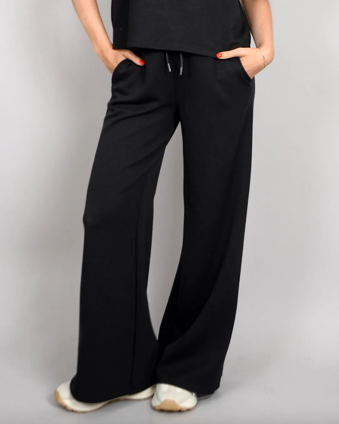 erika cropped drawstring pants