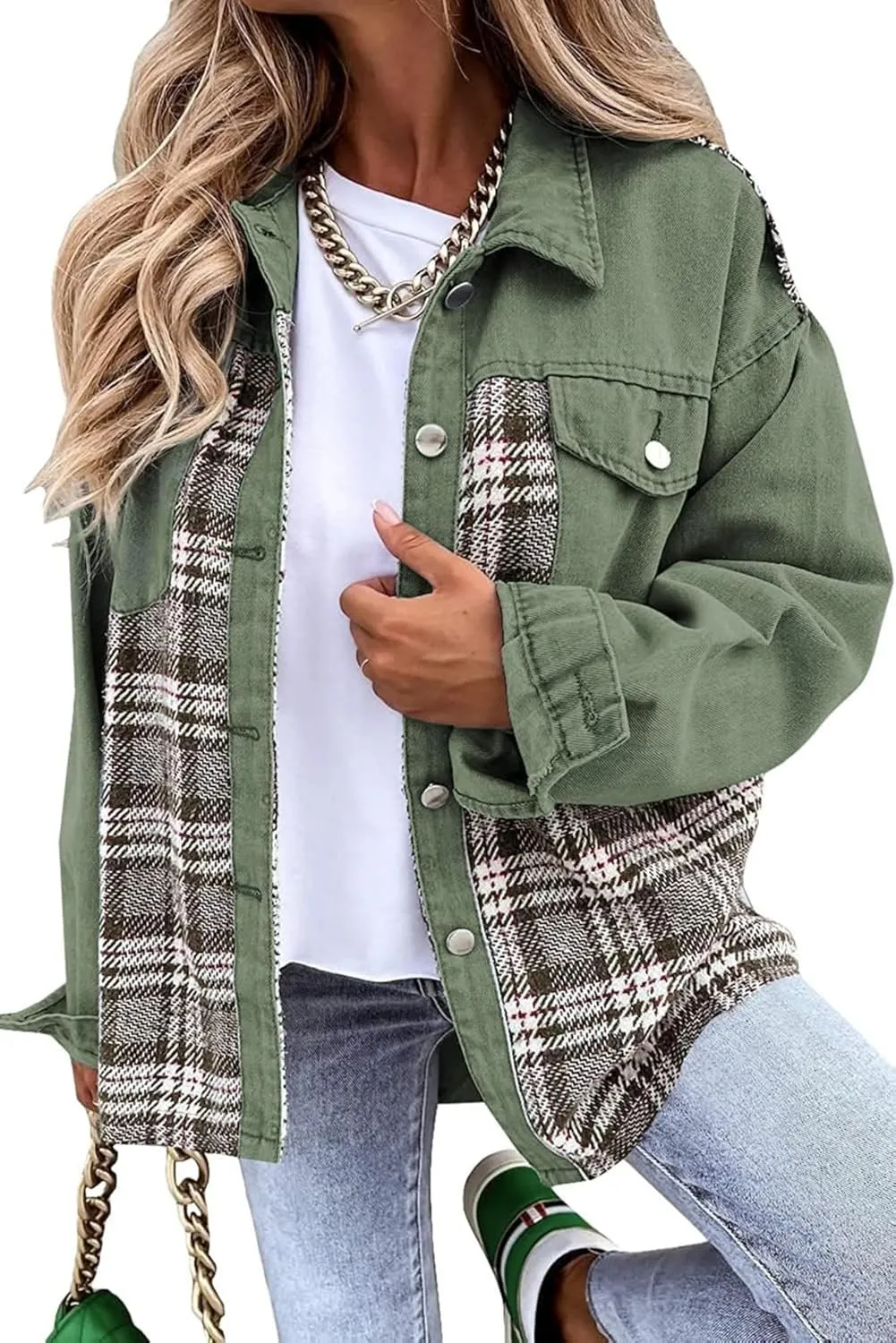 Women Jean Jacket Denim Plaid Shackets Button Down Shirt Jackets Oversized Pocketed Coat 2024 Fall Fashion Outfits